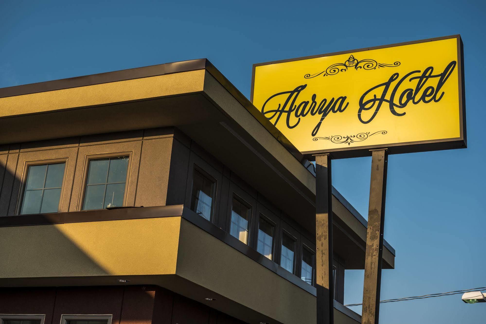 Aarya Hotel By Niagara Fashion Outlets Niagara Şelalesi Dış mekan fotoğraf